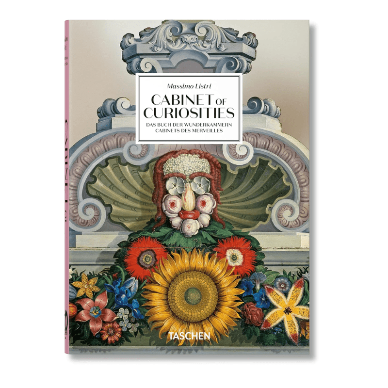 Massimo Listri: Cabinet of Curiosities / Cabinets des merveilles